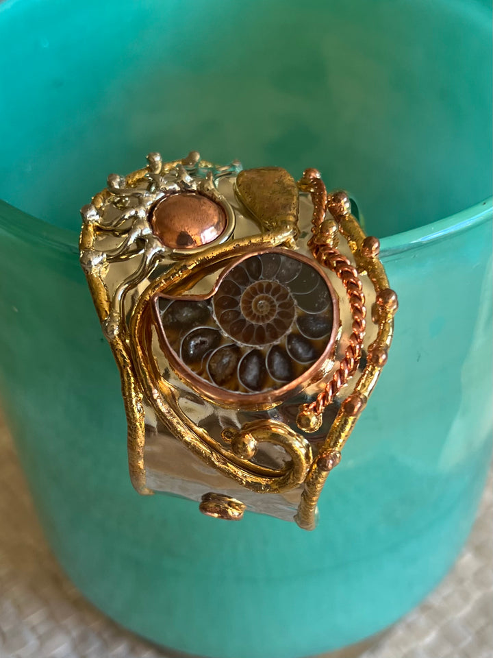 Deep Sea Cuff