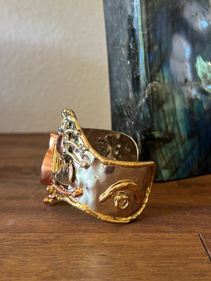 Deep Sea Cuff