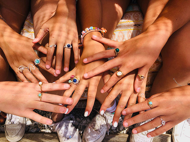Jewelry Making & Wire Sculpting Camp (Ages 10 to 13)